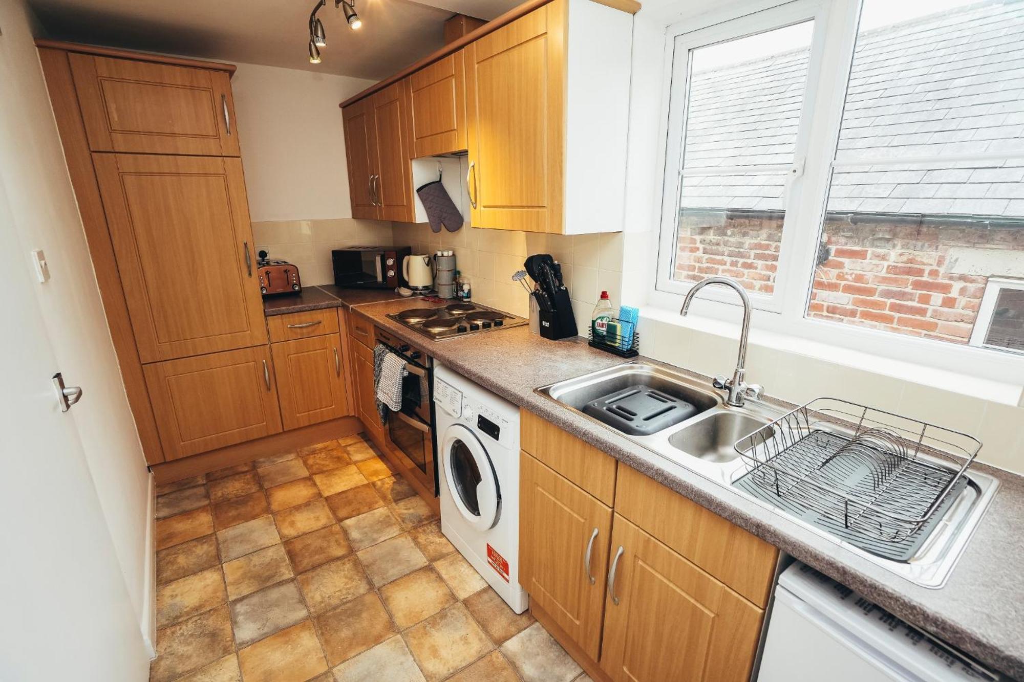 Cottages In Derbyshire, Oak Cottage Hazelwood Exterior photo